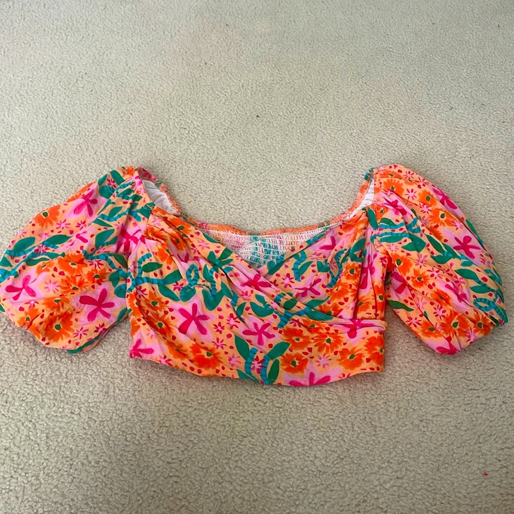 Multicolor crop top